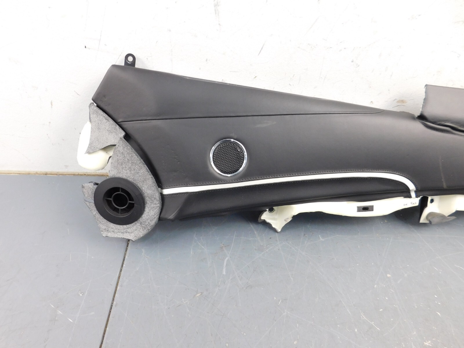 2015 11 12 13 14 16 Ferrari FF Right Passenger Door Upper Panel -** #7170 J1