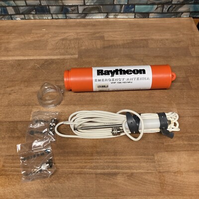 Vintage Raytheon Emergency Marine Extendible Antenna Vessel Boat VHF 156-163 Mhz