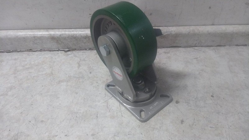Hamilton S-CH-83DB-4SL-FB 8 In Wheel Diameter Heavy Duty Plate Caster (C)