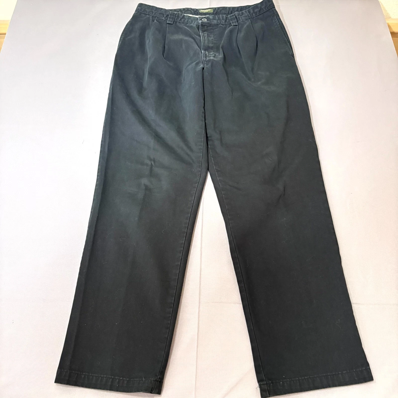 Dockers Khakis Pants Mens 36x34 Black Cotton Pleated Front Casual Work Wear