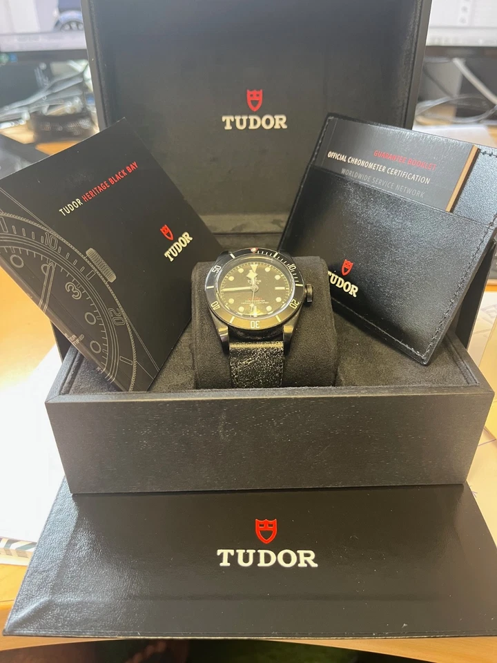 TUDOR Black Bay Men's Black Watch - 79230DK, photo 3 of 5