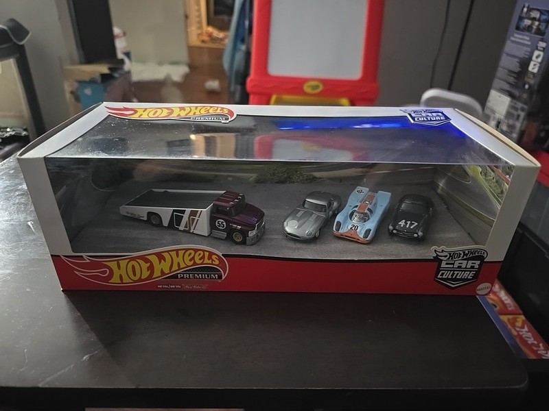 Mattel Hot Wheels Premium Car Culture collector set - GMH39-986D