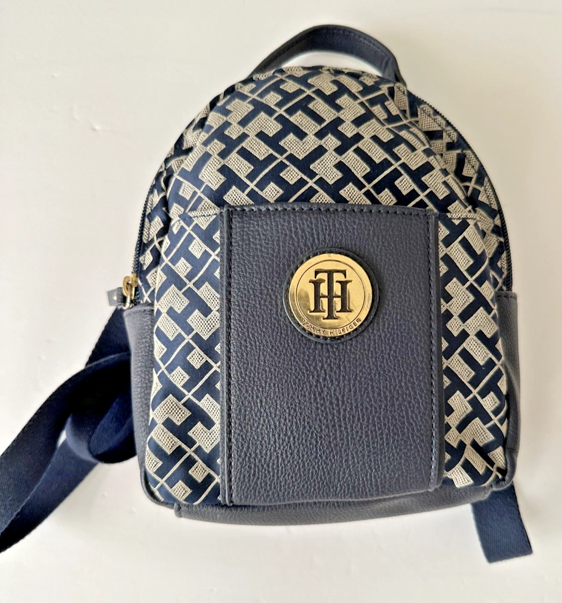 Tommy Hilfiger Mini Backpack – Style BW96944000 – Blush Pink, Gold Logo Tommy Hilfiger | Bags | New With Tags Tommy Hilfiger Pink  main image 4