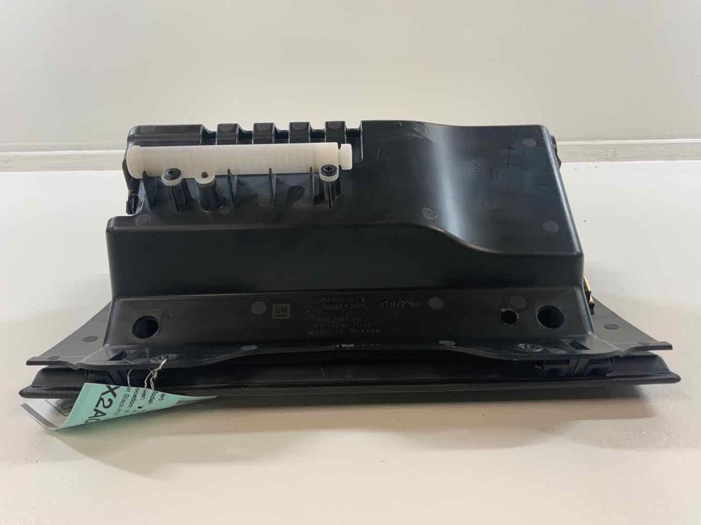 2014 2019 GMC Sierra 1500 Jet Black H1Y Jockey Box Glove Compartment