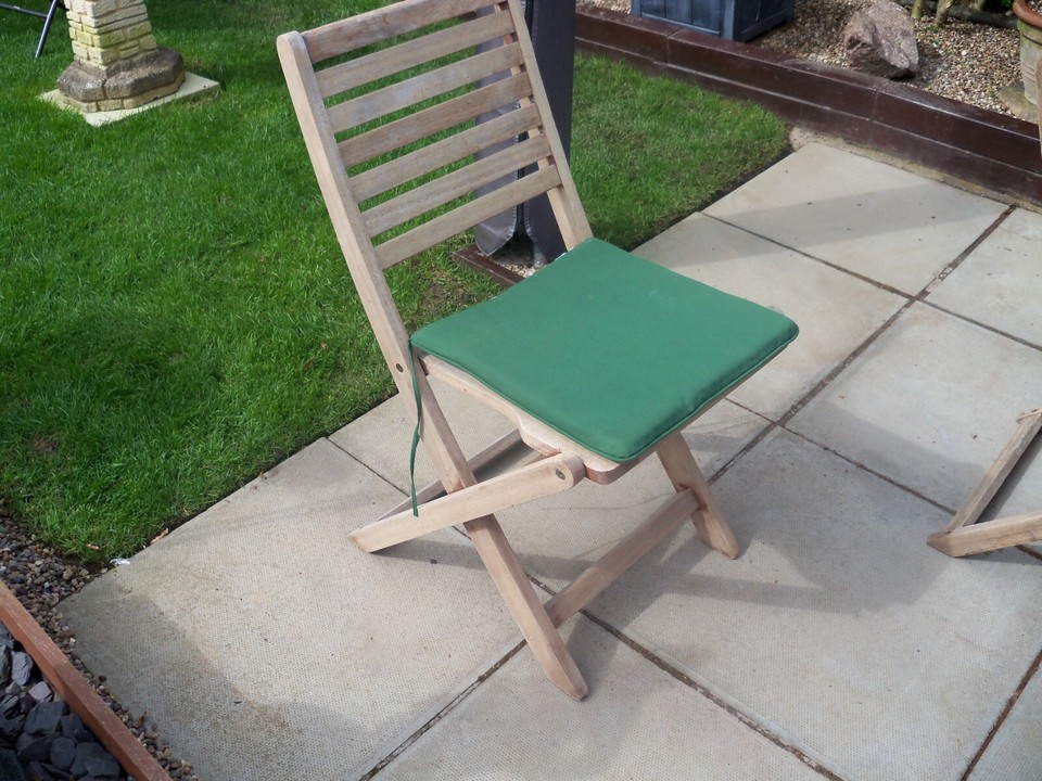 Rowlinson Plumley Garden Table and 6 Chairs with Green Cushions eBay
