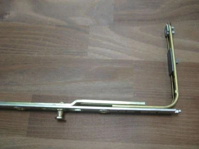 SI SIEGENIA FAVORIT Bandstahl Eckumlenkung VSU / BS ES GR. 70 unten/hinten