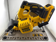 Dewalt DCS572 18V Brushless Circular Saw With 2.0Ah Battery