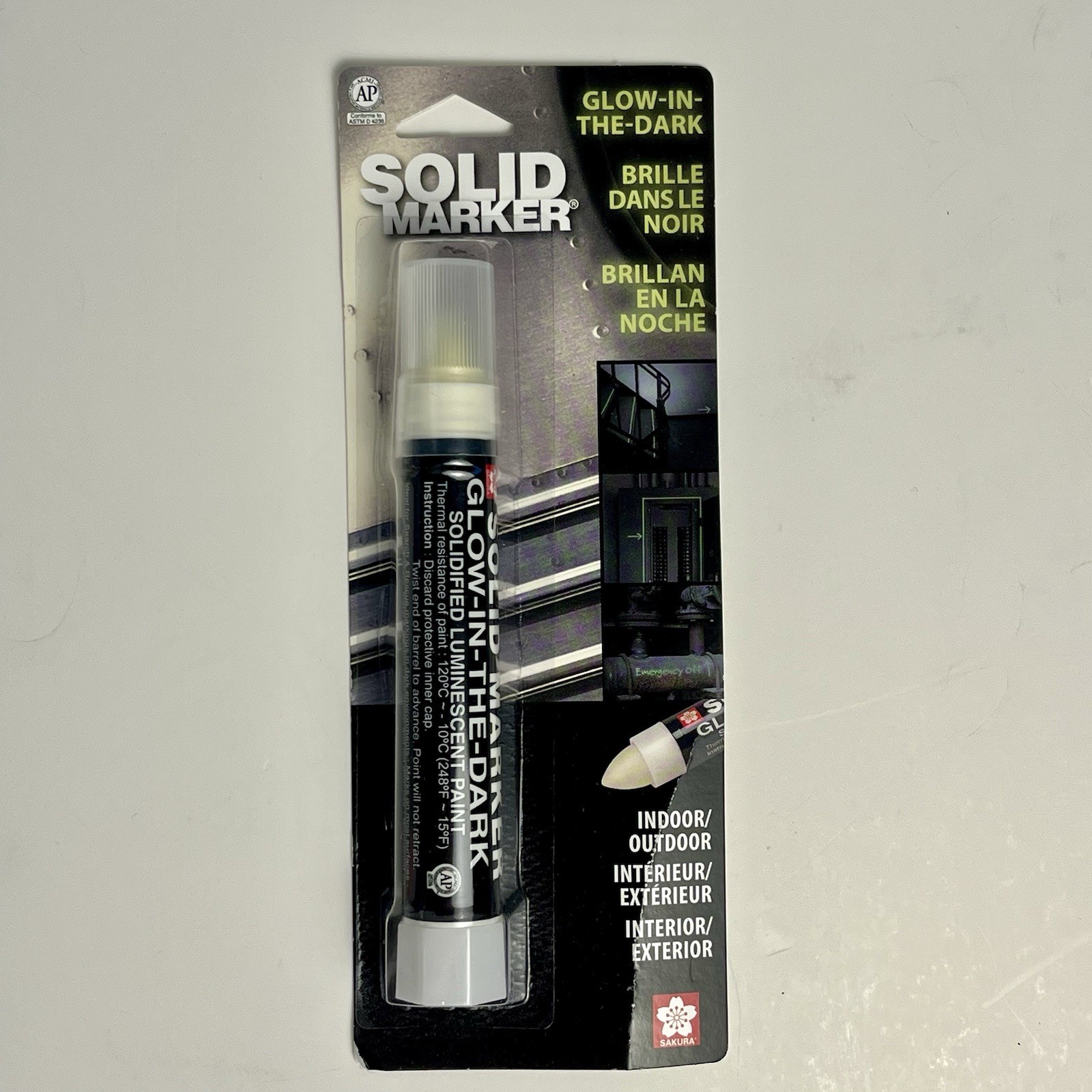 XSC-300 Sakura Solid Paint Marker Glow In The Dark Bullet Ti