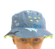 Carter's reversible Sun Hat Size 2T-4T Grey w/ Sharks  Neon yellow EUC