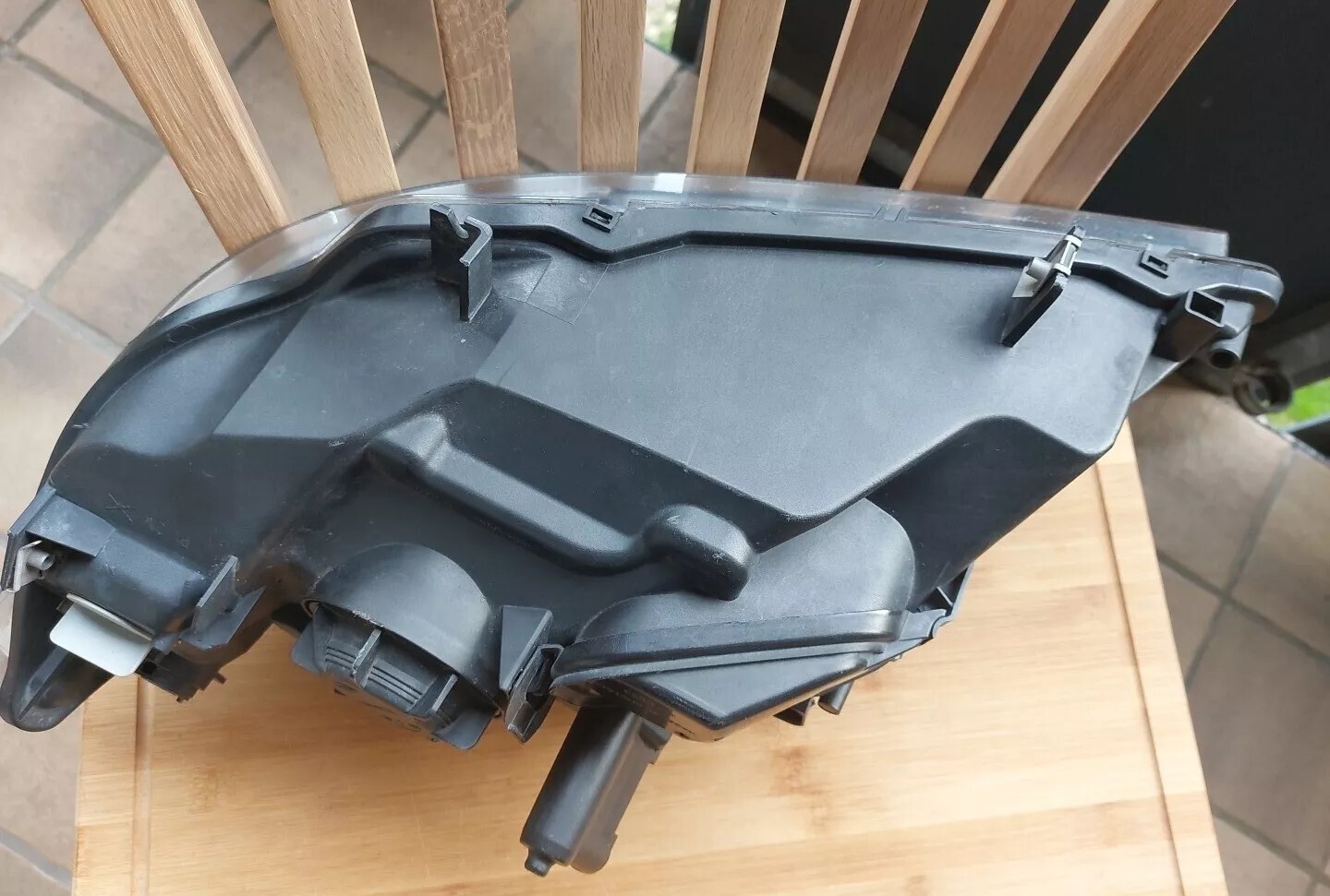 Frontscheinwerfer 63.11-6942748.0 und 63.11-6942747.0 BMW 318d  