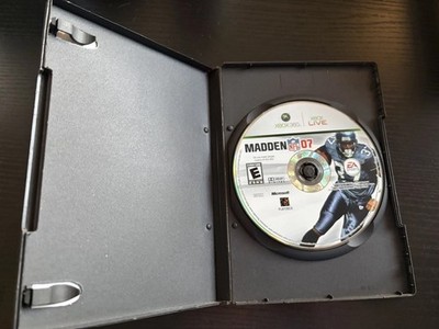 EA SPORTS Madden NFL 07 Microsoft Xbox 360 Sports Game with Xbox Live Feature