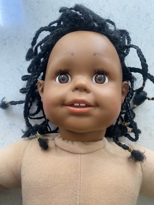 Sehr seltene Vintage Ria Smoby My Little Cousin Puppe schwarz Kleinkind groß 24 Zoll