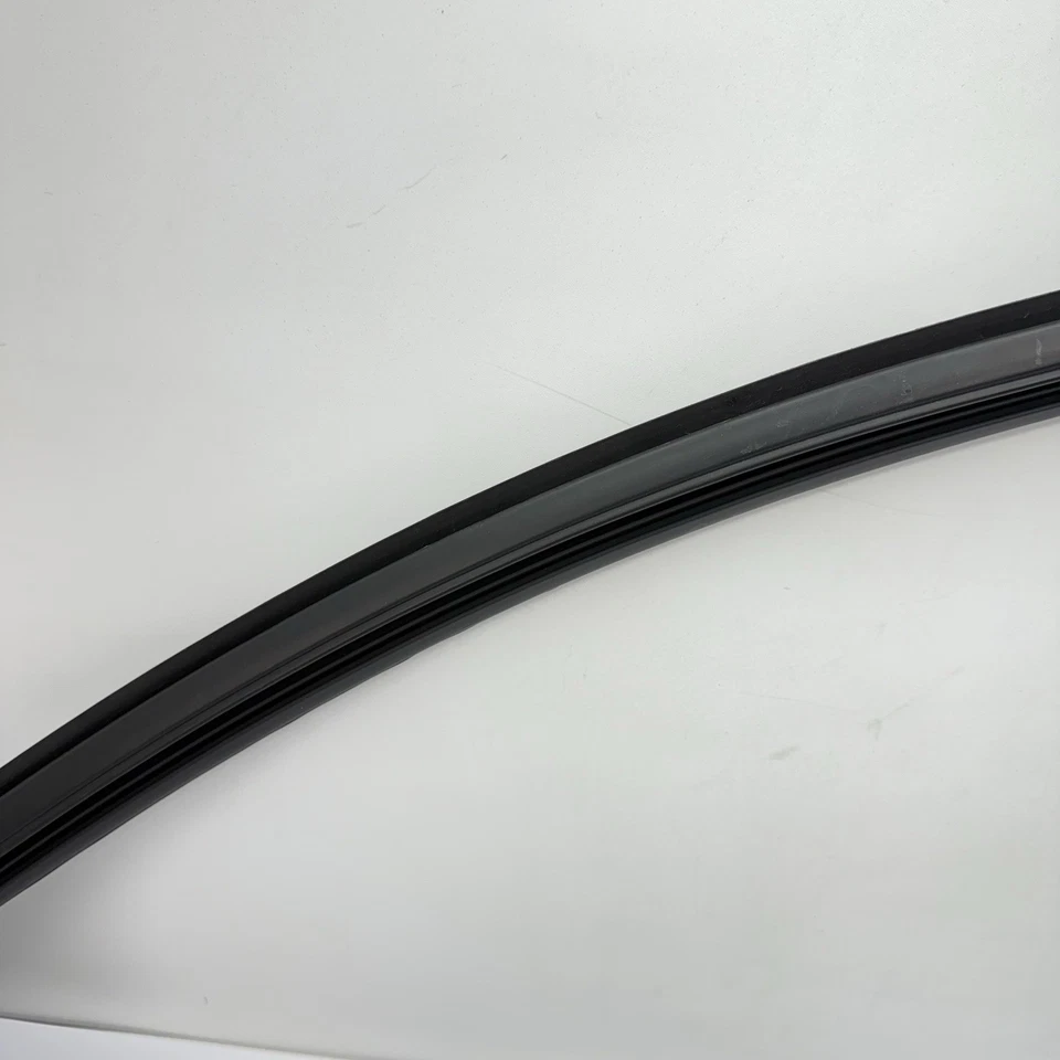 2019-2025 Volvo S60 Front Right Door Window Glass Run Channel Seal OEM - Image 4 of 4