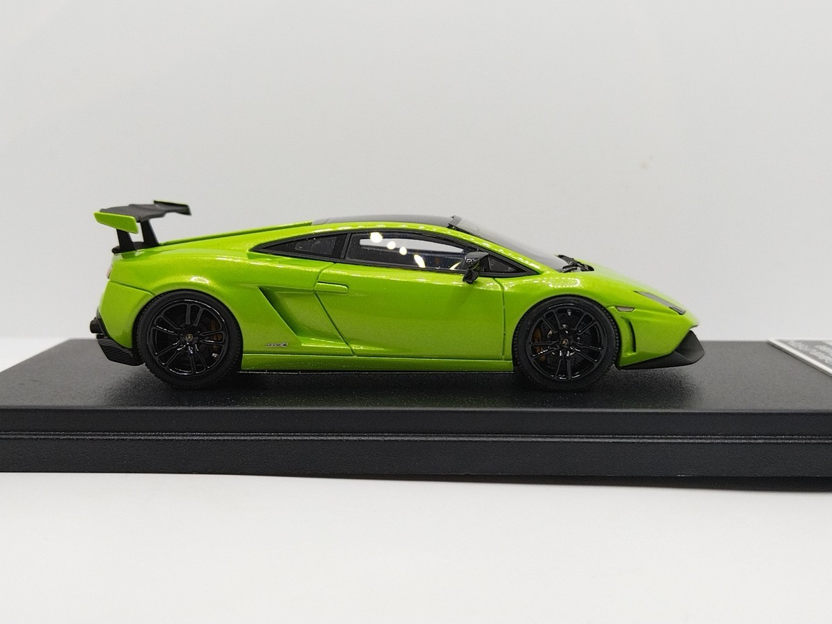 LOOKSMART 1/43 Lamborghini Gallardo LP 570-4 Super Trofeo Stradale