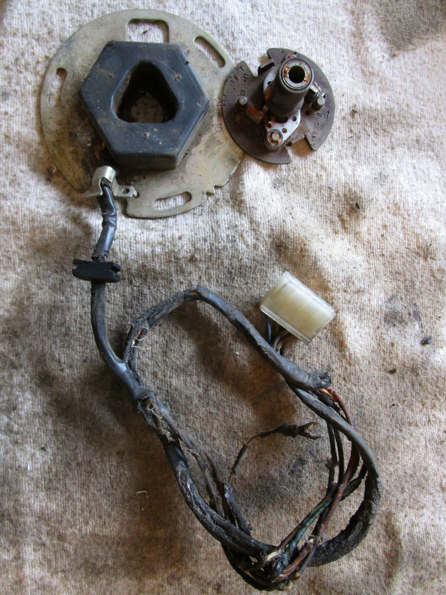1979 Yamaha XS750 XS 750 engine ignition advance unit pulser