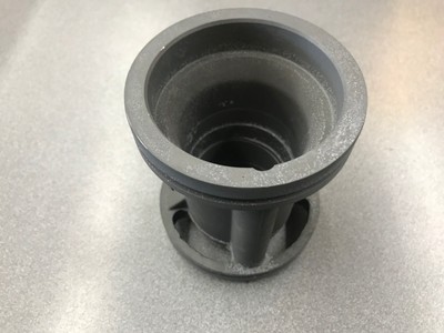 Evinrude Johnson OMC Cobra Prop Shaft Bearing Carrier 332140