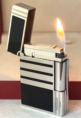 S.T. Dupont Gatsby Line 2S Gas Lighter Black Silver Lacquer Border No Box JAPAN