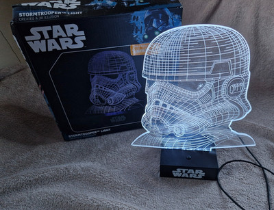 Disney Stormtrooper Licht geätzt Acryl USB 3D Illusion Star Wars sehr guter Zustand
