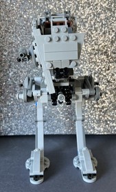 LEGO Star Wars: AT-ST (7657) Incomplete Selling As Is. L