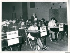 1964 Boston English High School Gordon Irons Classroom 7X9 Historic Press Photo