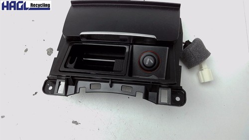 Aschenbecher 8K0857951C Audi A5 2.0 TDI Sportback (clean die.) quat. DPF S tro.