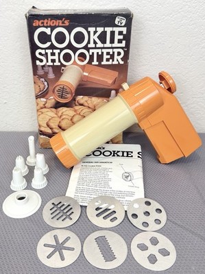 Vintage 1984 Action's Cookie Shooter Press with Original Box