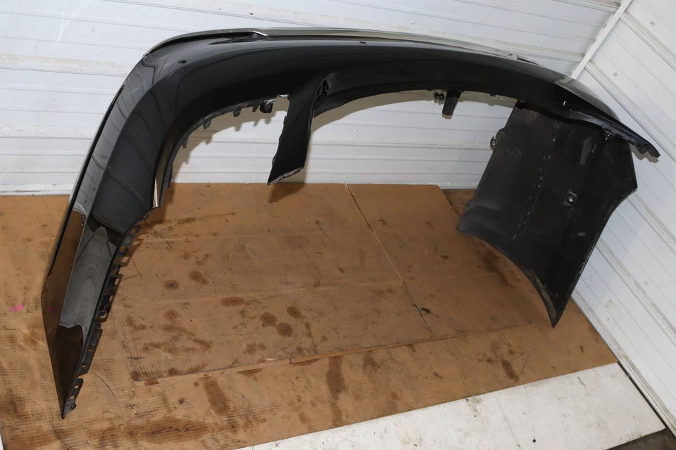 2016-2017 MERCEDES-BENZ MAYBACH S600 - REAR Bumper Cover 2228850325 - Image 4 of 4