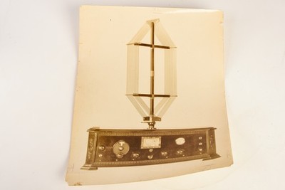 1920s 7½x9½'' Gelatin Silver Photo - Radio Receiver w External Loop Antenna V21