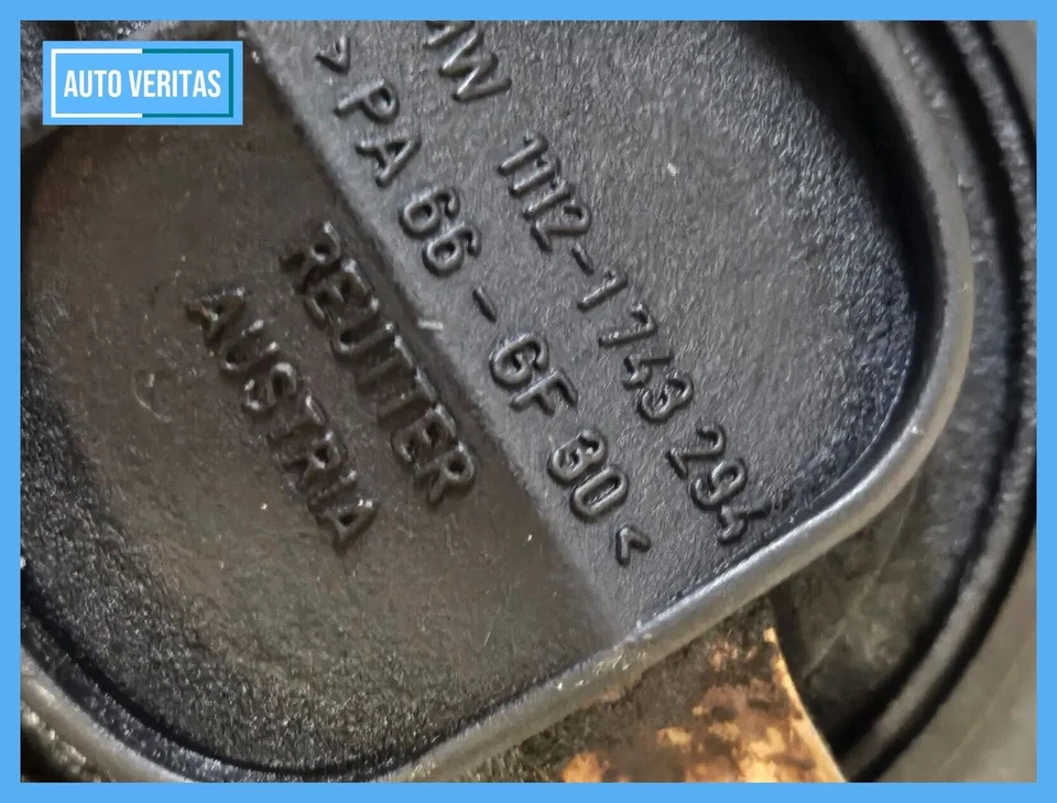 BMW E30 E36 E46 E39 E38 Z3 - Oil cap lid Oil cap 1743294 - Image 3 of 3