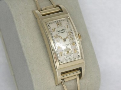 VINTAGE HUGE 47MM 14K GOLD FILLED GRUEN CURVEX WRISTWATCH, SIGNED 3X, SERVICED!