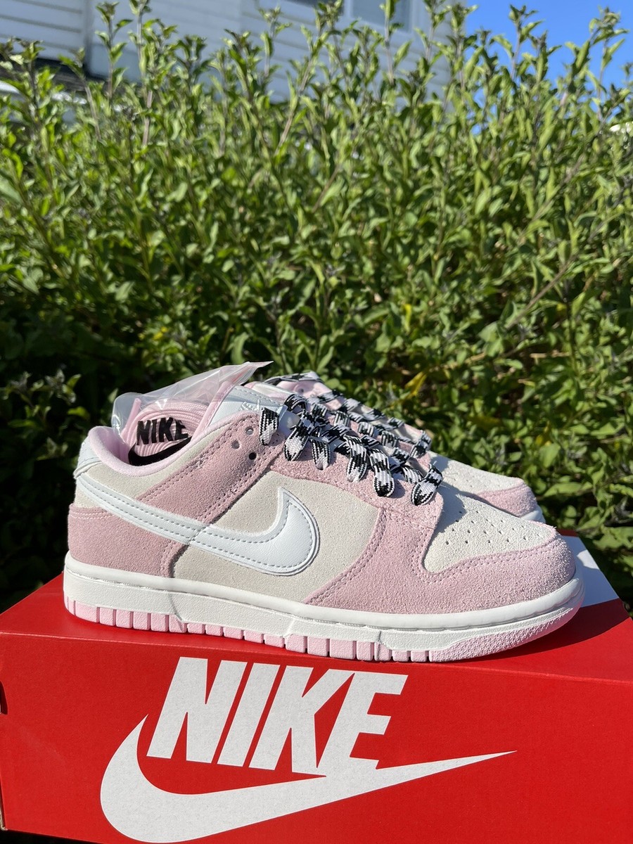 NEW Nike Dunk Low LX Pink Foam Suede Women's Size 6W / 4.5Y DV3054 NEW Nike Dunk Low LX Pink Foam Suede Women's Size 6W / 4.5Y DV3054