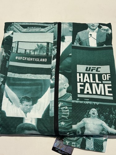 UFC Hall Of Fame Green Graphic Print Full Zip Jacket Small NWT - Picture 4 of 8