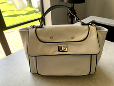 Borsa a mano Versace Jeans Designer in pelle bianca con bordo nero