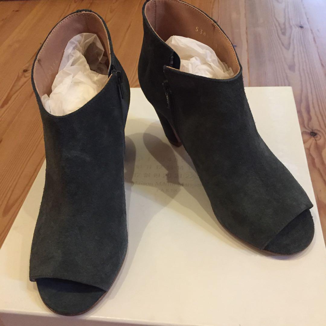 maison martin margiela open toe booties