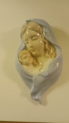 Madonna  & Child  Ceramic/Porcelain Wall Plaque - George Good JAPAN - NICE