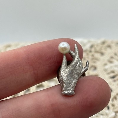 Elegant Silver Hand pin with Pearl Accent
