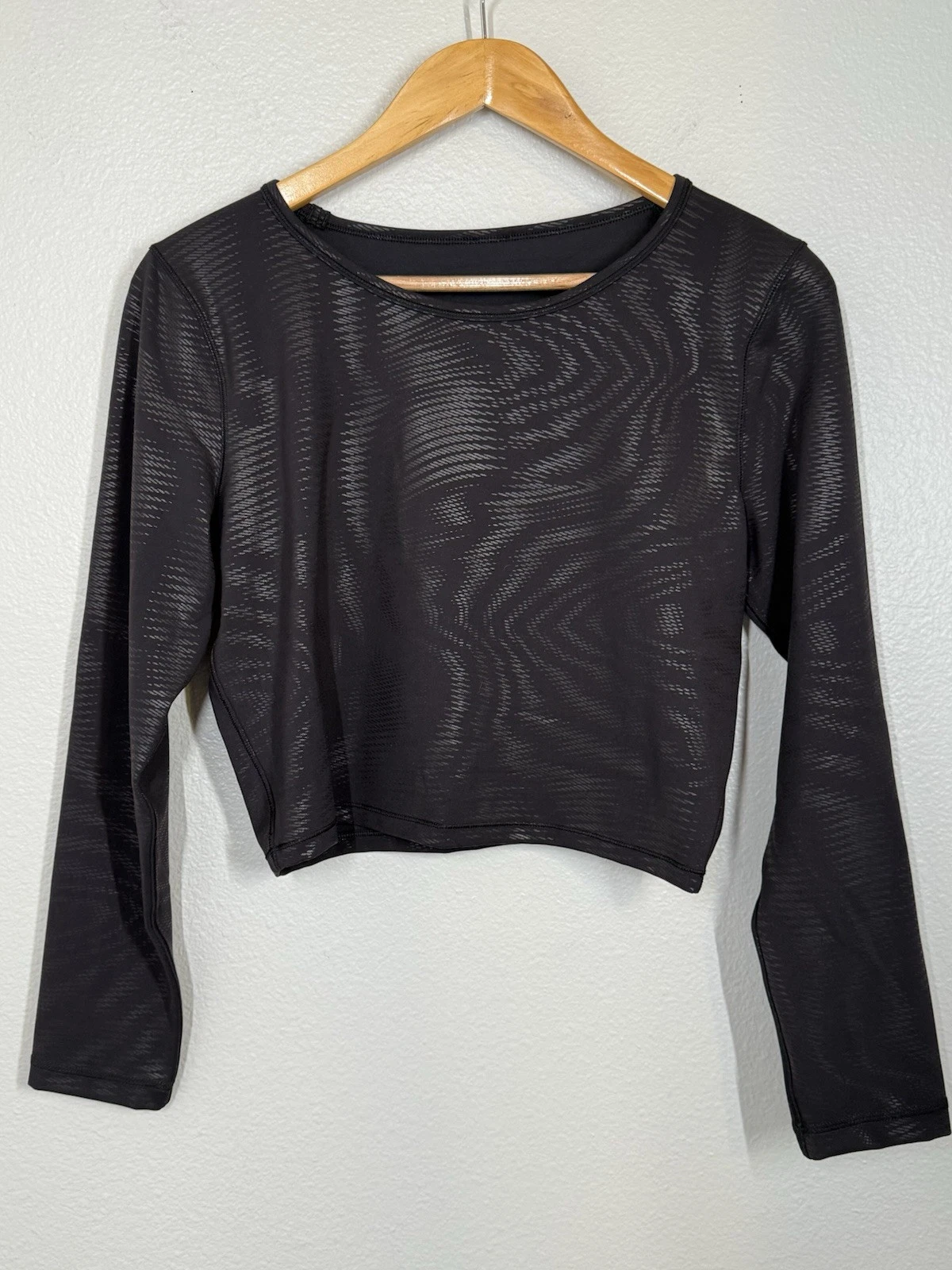 lululemon wunder train cropped long sleeve shapeshifter foil shirt