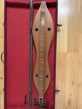Sunhearth 1974 Fretted Mountain Dulcimer 4 string w/ Hard Case