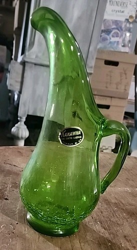 Vintage Kanawha Swung Glass Greenique Pitcher 9 Inches Tall Mid-Century - Picture 8 of 8