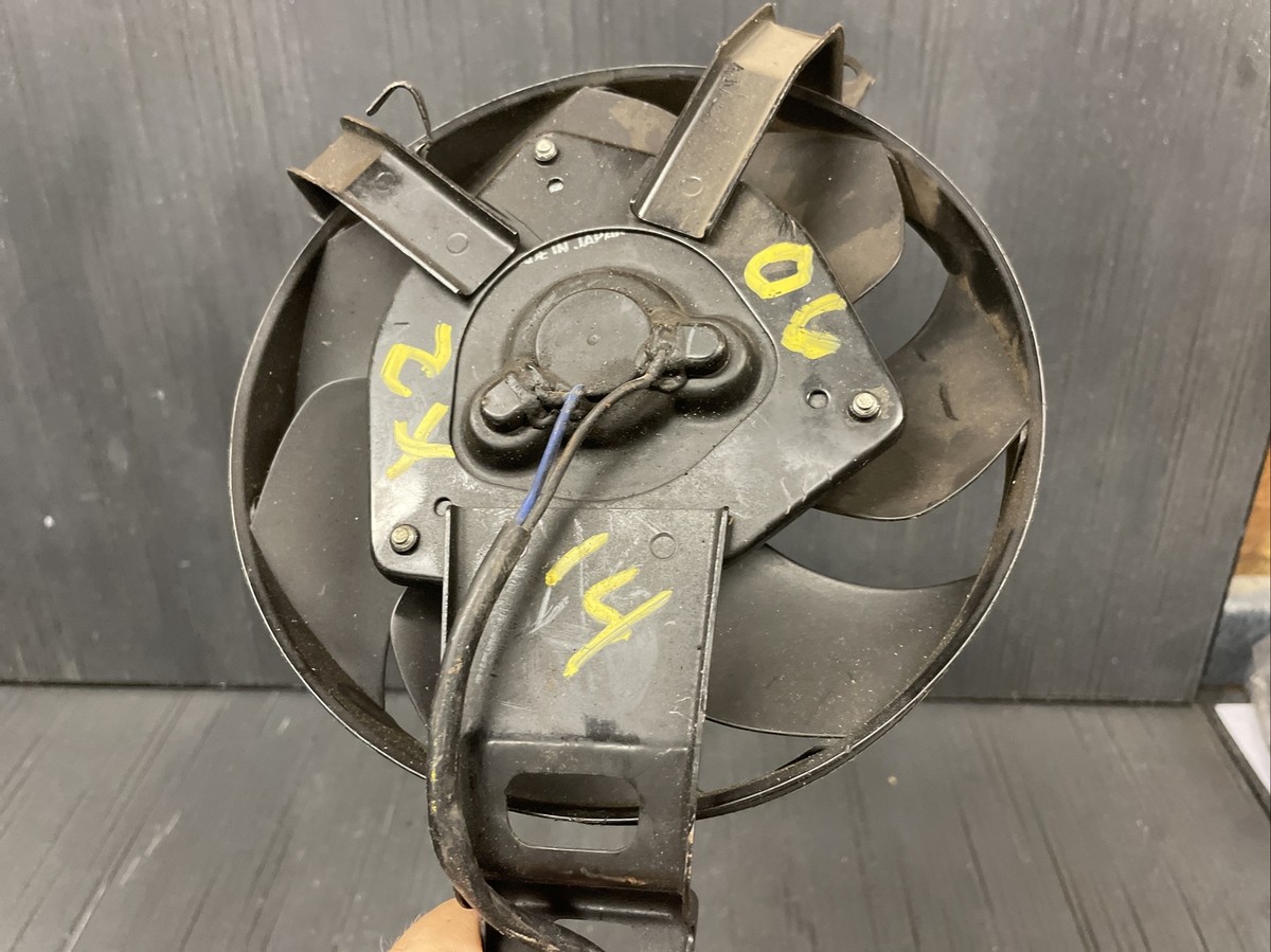 2006 Kawasaki Ninja ZX14 Fan assembly radiator fan OEM