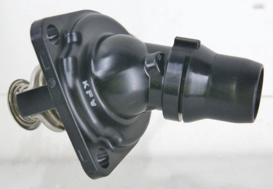 48767 | Termostato de refrigerante del motor / Conjunto de salida de agua 7560 Foto 4 de 4