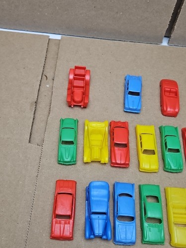 Vtg Plastic Cars 1950s 60s USA Germany Great Britain Italy France Sweden MPC 60+ - Picture 11 of 24