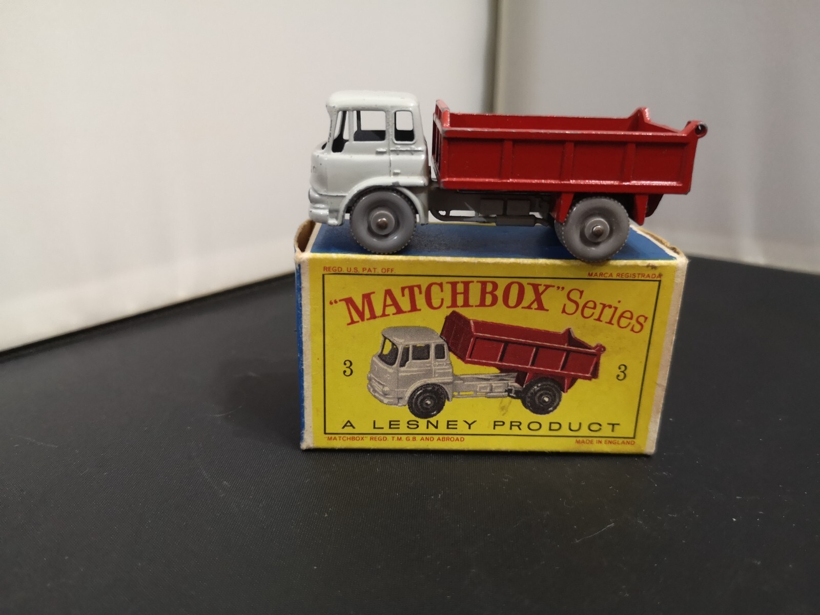Matchbox 3b, Bedford Tipper Truck - Free Price Guide & Review