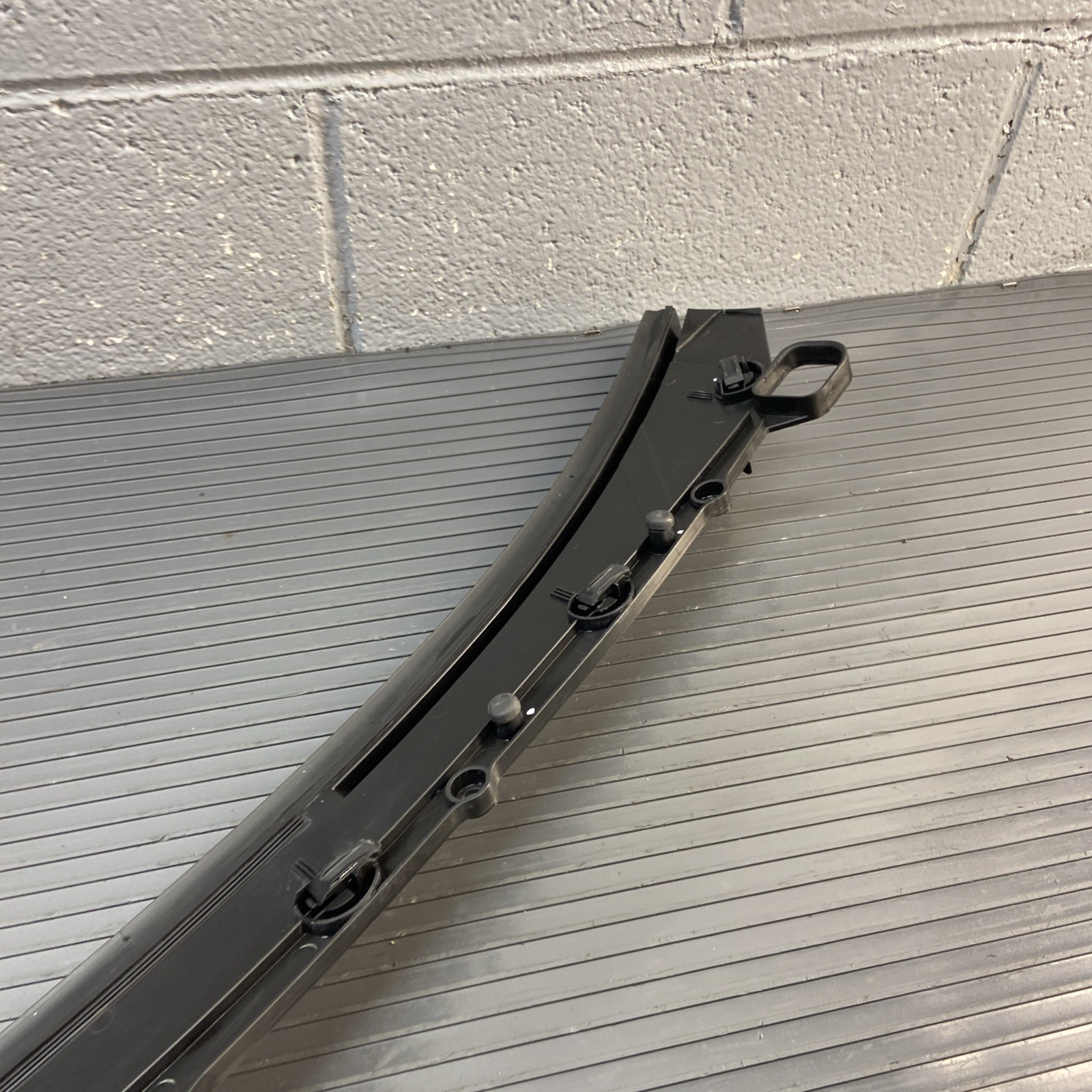 2017-2023 Rolls Royce Down RR6 Front Windshield Cowl Grill Trim Panel OEM