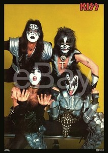 KISS ジーン・シモンズ 1977 日本公演 ピック KISS ジーン・シモンズ 1977 日本公演 ピック KISS ジーン・シモンズ