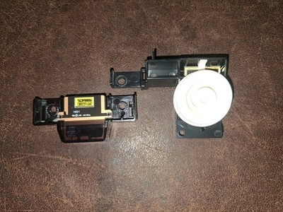 LG OLED65C7P-U / OLED65B8PUA IR Sensor and Power Button EBR83591602/EBR83645801