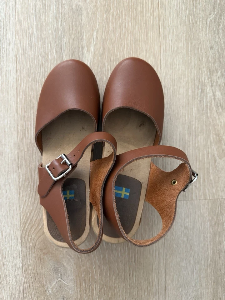 Zuecos MIA ABBA en Equipaje Talla EU 37 US 6-6.5 Perfecto Estado Foto 2 de 4