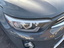GENUINE KIA STONIC 2017-25 ONWARDS RIGHT DRIVER  SIDE LED HEADLIGHT P/N 92102H8