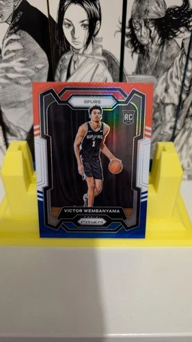 Victor 2023 Panini Prizm Victor #136 Blue