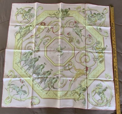 Hermes RARE Ecole Portugaise D ant Equestre 100% Silk, Pink, 90cm